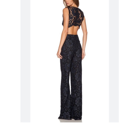 Alexis Livia Navy Lace Open Back Jumpsuit Size S - Picture 1 of 14